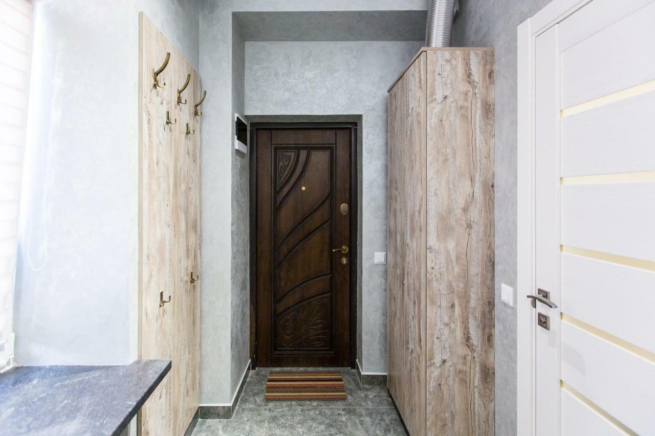 Дизайнерська Віп Квартира По Вулиці Куліша 14 Lviv Exterior foto