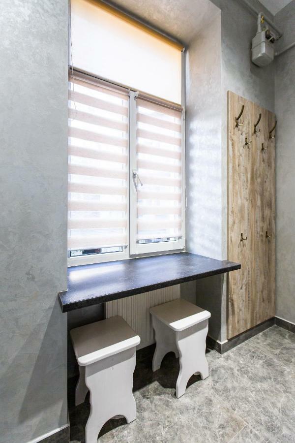 Дизайнерська Віп Квартира По Вулиці Куліша 14 Lviv Exterior foto