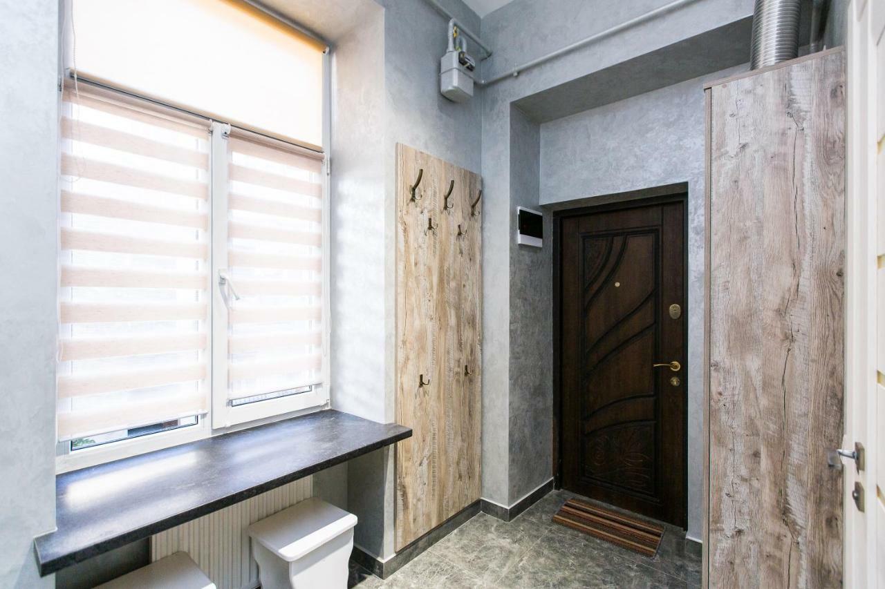 Дизайнерська Віп Квартира По Вулиці Куліша 14 Lviv Exterior foto