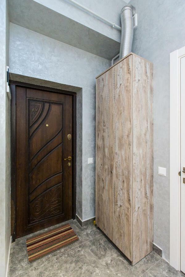 Дизайнерська Віп Квартира По Вулиці Куліша 14 Lviv Exterior foto